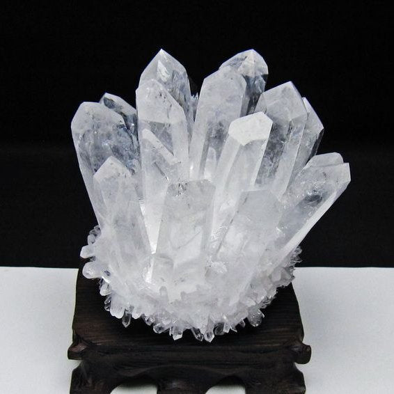 水晶 クラスター 水晶 原石 台座付属 一点物 182-8627