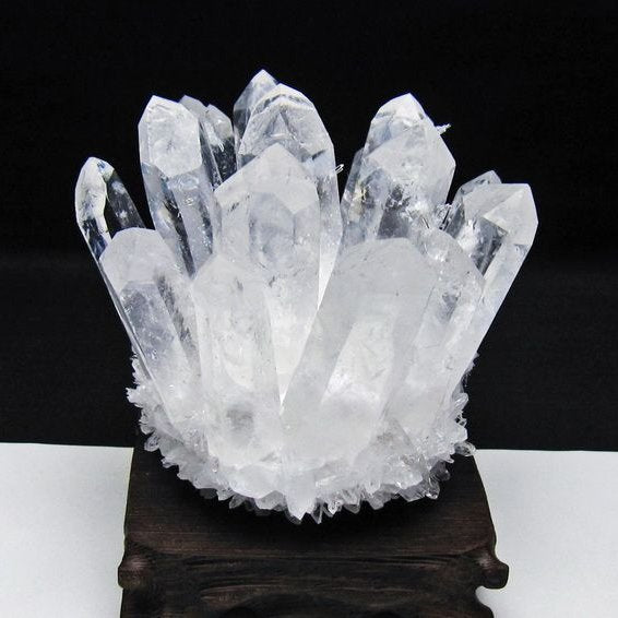 水晶 クラスター 水晶 原石 台座付属 一点物 182-8631