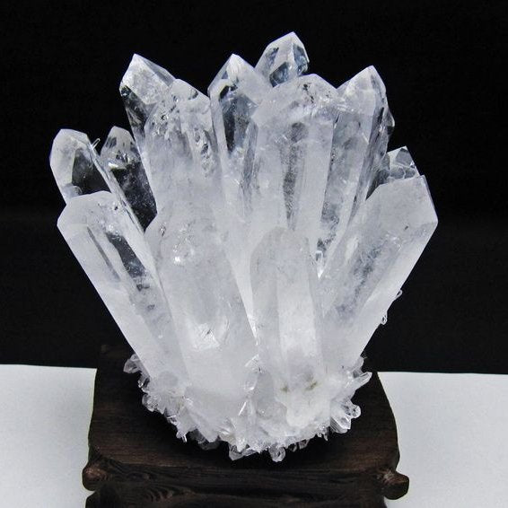 水晶 クラスター 水晶 原石 台座付属 一点物 182-8632