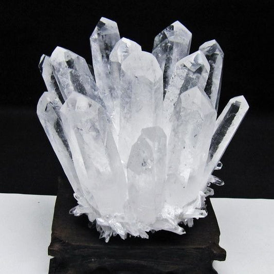 水晶 クラスター 水晶 原石 台座付属 一点物 182-8650