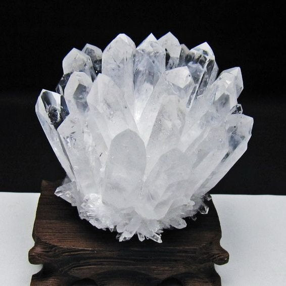 水晶 クラスター 水晶 原石 台座付属 一点物 182-8662