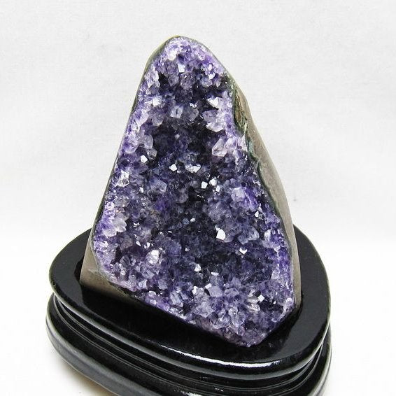 アメジスト クラスター ウルグアイ産 アメジスト 原石 amethyst 台座付属 一点物 182-8782