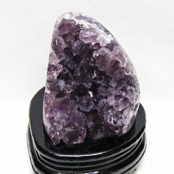 1Kg アメジスト クラスター ウルグアイ産 アメジスト 原石 amethyst 台座付属 一点物 182-8784