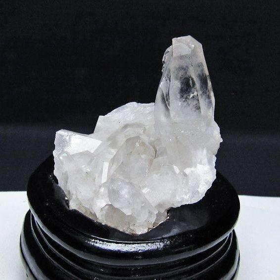 水晶 クラスター マダガスカル産 台座付属 水晶 原石 レムリアンシード 一点物 182-9273