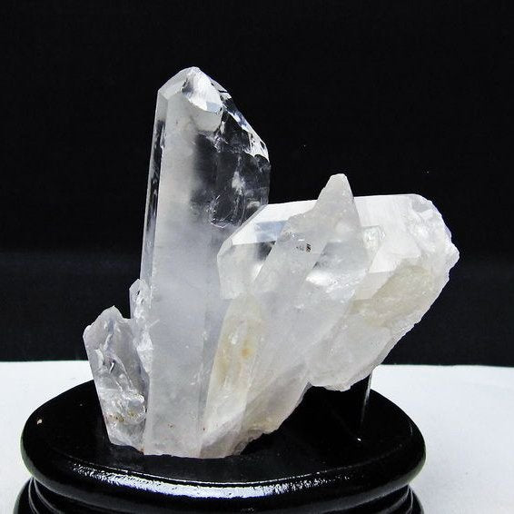 水晶 クラスター マダガスカル産 台座付属 水晶 原石 レムリアンシード 一点物 182-9289