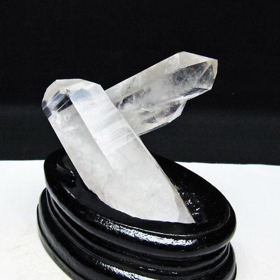 水晶 クラスター マダガスカル産 台座付属 水晶 原石 レムリアンシード 一点物 182-9301