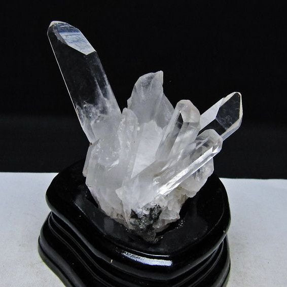 水晶 クラスター マダガスカル産 台座付属 水晶 原石 レムリアンシード 一点物 182-9302