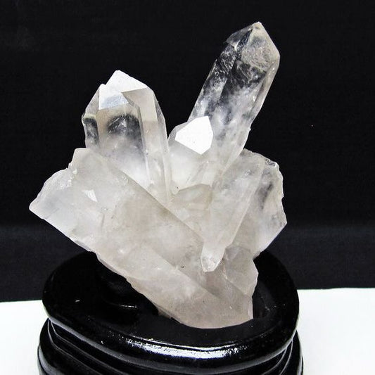 水晶 クラスター マダガスカル産 台座付属 水晶 原石 レムリアンシード 一点物 182-9313