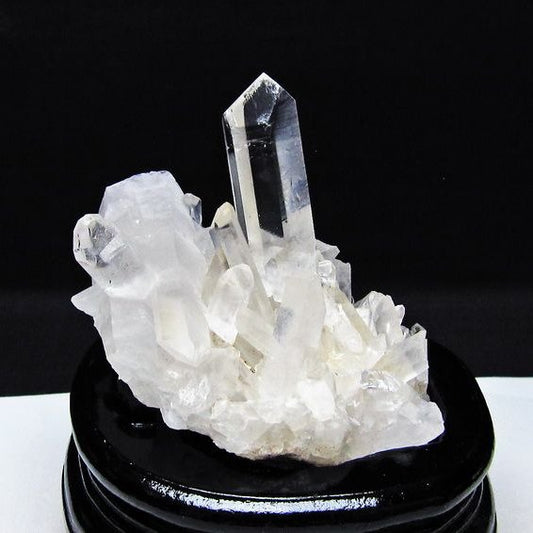 水晶 クラスター マダガスカル産 台座付属 水晶 原石 レムリアンシード 一点物 182-9317