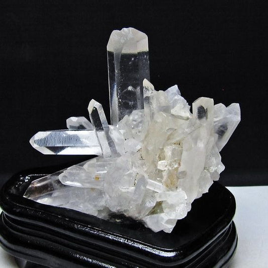 水晶 クラスター マダガスカル産 台座付属 水晶 原石 レムリアンシード 一点物 182-9326