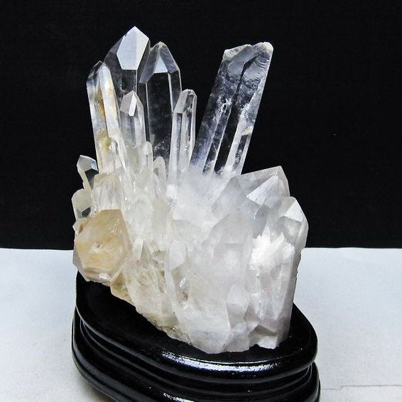 水晶 クラスター マダガスカル産 台座付属 水晶 原石 レムリアンシード 一点物 182-9347
