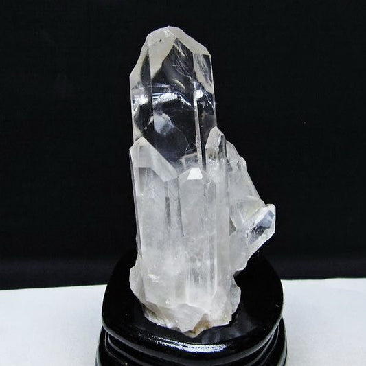 水晶 クラスター マダガスカル産 台座付属 水晶 原石 レムリアンシード 一点物 182-9361
