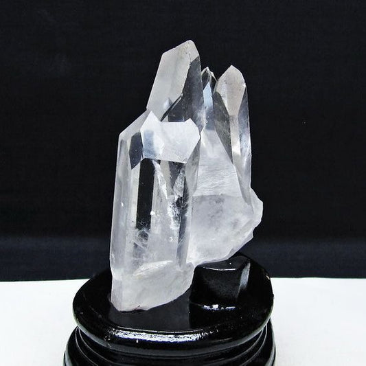 水晶 クラスター マダガスカル産 台座付属 水晶 原石 レムリアンシード 一点物 182-9366