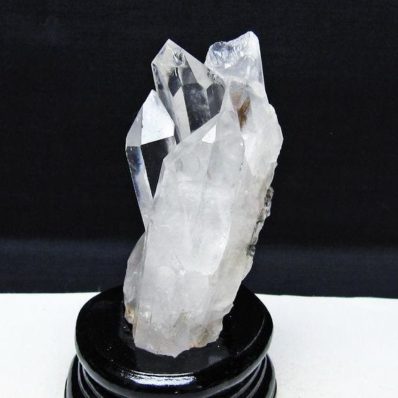 水晶 クラスター マダガスカル産 台座付属 水晶 原石 レムリアンシード 一点物 182-9367