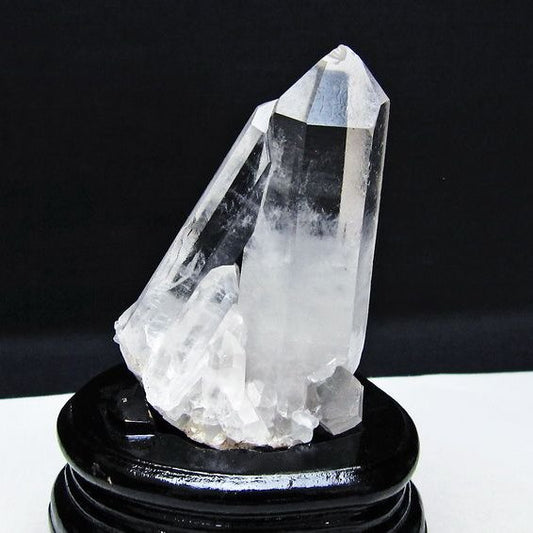 水晶 クラスター マダガスカル産 台座付属 水晶 原石 レムリアンシード 一点物 182-9378