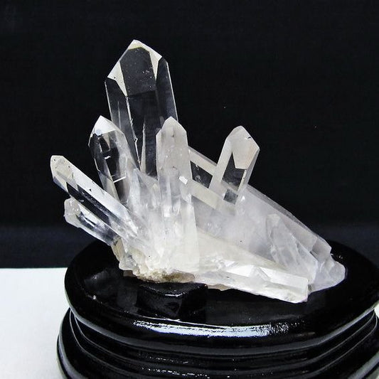 水晶 クラスター マダガスカル産 台座付属 水晶 原石 レムリアンシード 一点物 182-9384