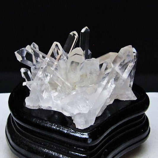 水晶 クラスター マダガスカル産 台座付属 水晶 原石 レムリアンシード 一点物 182-9391