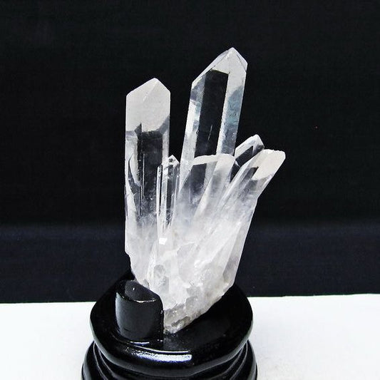 水晶 クラスター マダガスカル産 台座付き 原石 浄化 パワーストーン 1点物 182-9408