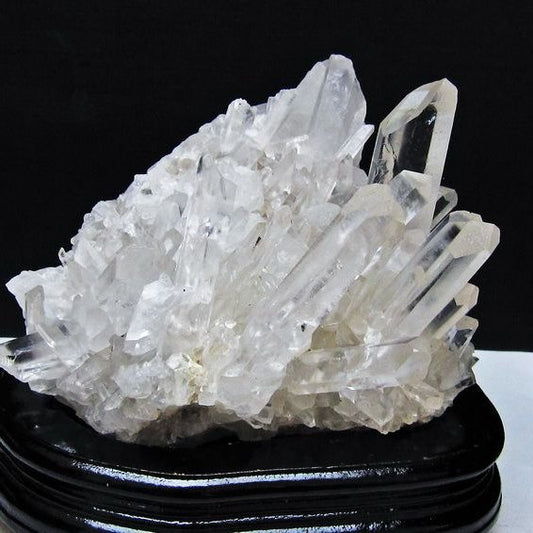 1.8Kg 水晶 クラスター マダガスカル産 台座付属 水晶 原石 レムリアンシード 一点物 182-9421