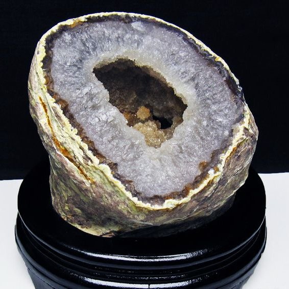 2.3Kg アゲート ジオード 原石 台座付属 一点物 送料無料 191-509