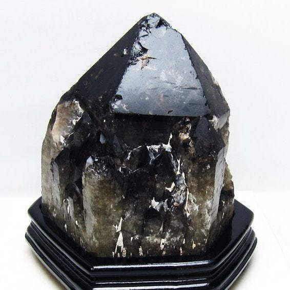 8.4Kg モリオン 黒水晶 原石 エレスチャル 台座付属 一点物 191-574