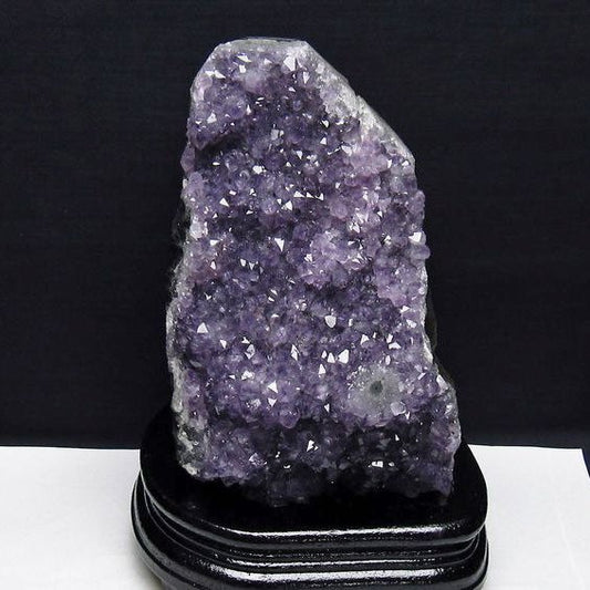 2.1Kg アメジスト クラスター ウルグアイ産 アメジスト 原石 amethyst 台座付属 花型 一点物  192-681