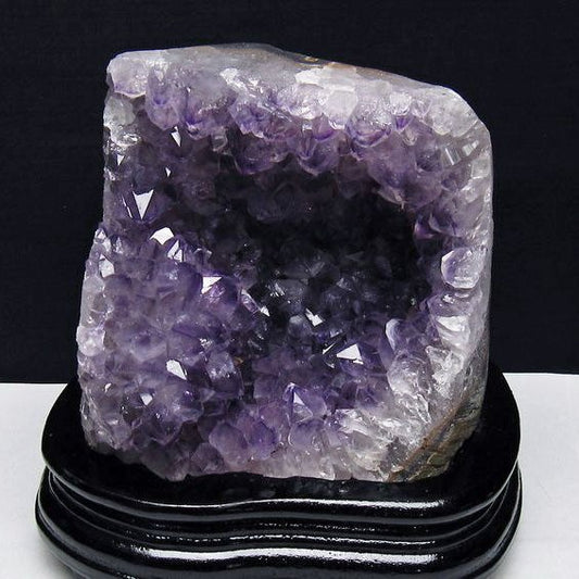 2.1Kg アメジスト クラスター ウルグアイ産 アメジスト 原石 amethyst 台座付属 花型 一点物  192-693