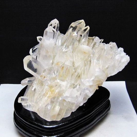 2.6Kg 水晶 クラスター マダガスカル産 台座付属 水晶 原石 レムリアンシード 192-778