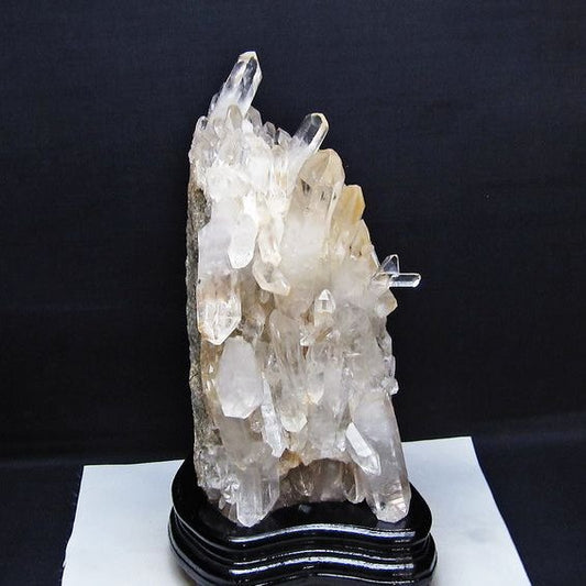 4.8Kg 水晶 クラスター マダガスカル産 台座付属 水晶 原石 レムリアンシード 192-787
