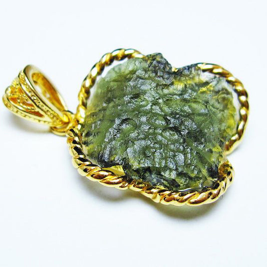 モルダバイト ペンダント 原石 ペンダントトップ 199-419