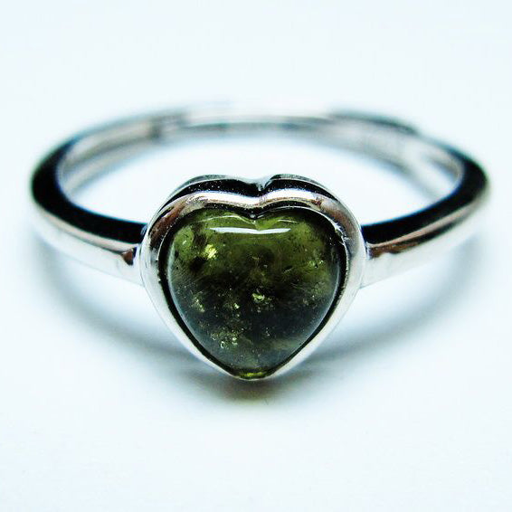モルダバイト リング 指輪 ハート 12号 フリーサイズ 一点物 199-460