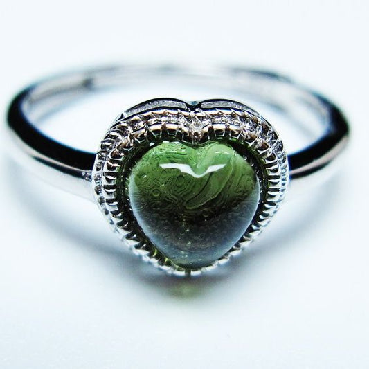 モルダバイト リング モルダウ石 指輪 ハート フリーサイズ 12号 一点物 メール便可 [M便 1/20] 199-599