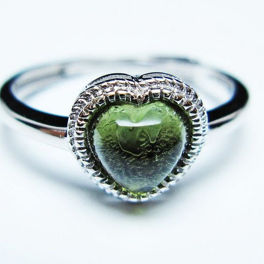 モルダバイト リング モルダウ石 指輪 ハート フリーサイズ 12号 一点物 メール便可 [M便 1/20] 199-619