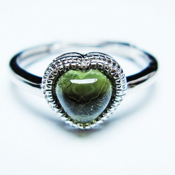モルダバイト リング モルダウ石 指輪 ハート フリーサイズ 12号 一点物 メール便可 [M便 1/20] 199-623