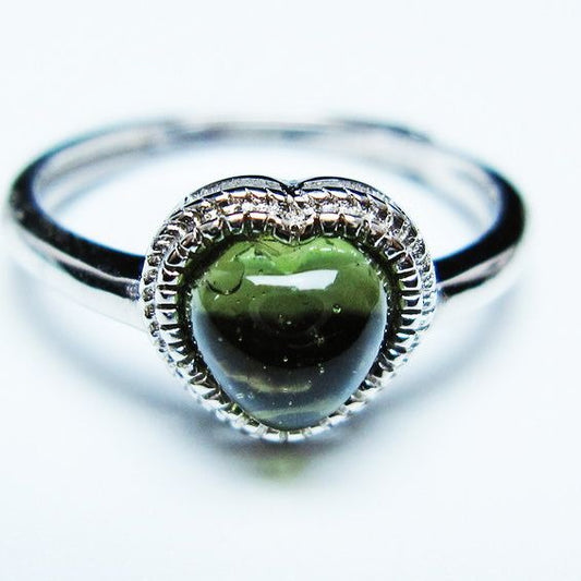 モルダバイト リング モルダウ石 指輪 ハート フリーサイズ 13号 一点物 メール便可 [M便 1/20] 199-625