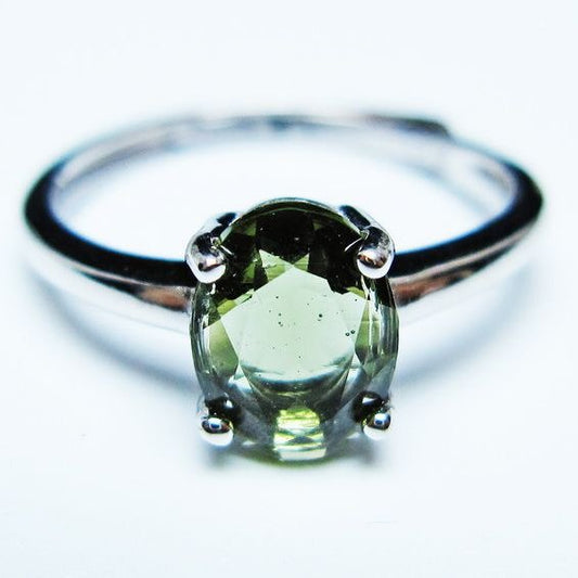 モルダバイト リング モルダウ石 指輪 フリーサイズ 12号 一点物 メール便可 [M便 1/20] 199-696