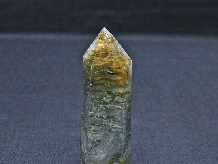 ガーデンファントム 六角柱 ガーデンクォーツ ポイント 庭園水晶 一点物 142-7428