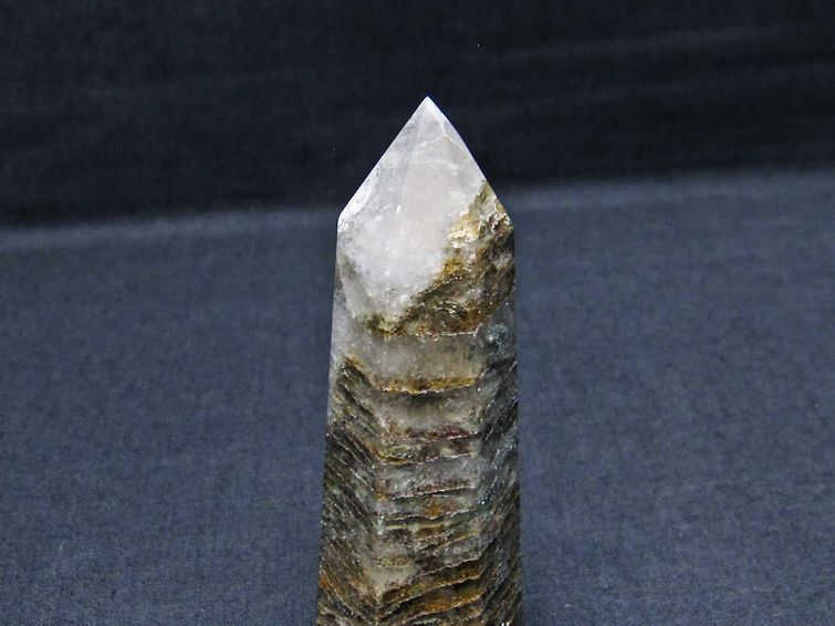 ガーデンファントム 六角柱 ガーデンクォーツ ポイント 庭園水晶 一点物 142-7429