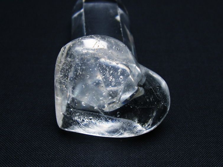 水晶 ハート置物 一点物 145-1431