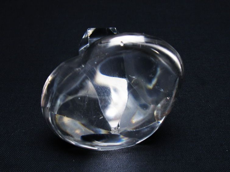 水晶 ハート置物 一点物 145-1590