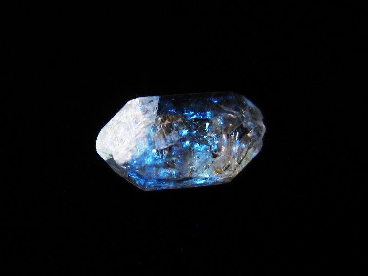 オイルインクォーツ 原石 石油入り 水晶 原石 一点物 171-3860
