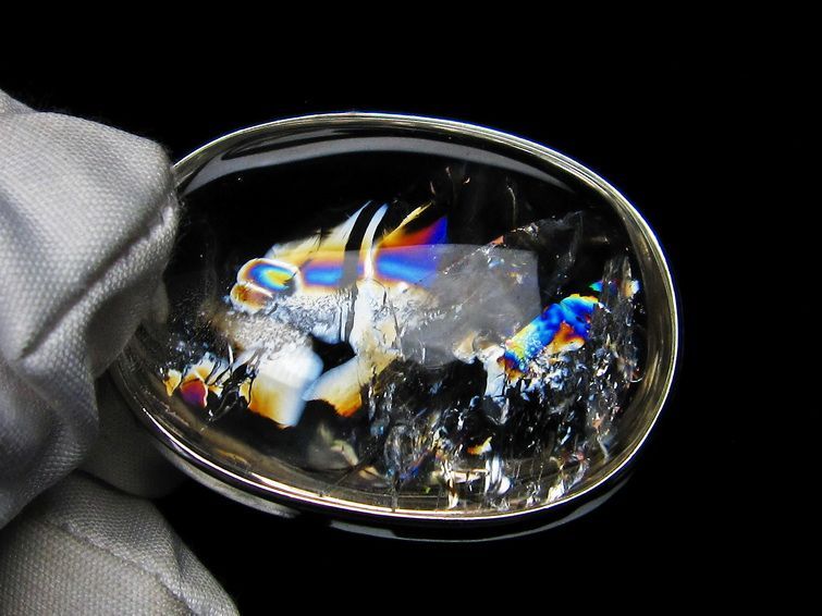 アイリスクォーツ 水晶 ペンダント 虹入り  112-6545