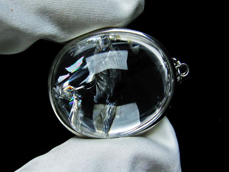 アイリスクォーツ 水晶 ペンダント 虹入り 一点物  112-8247