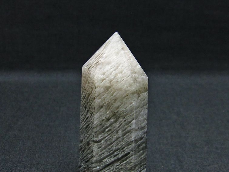 ガーデンファントム 六角柱 原石 一点物  142-4792