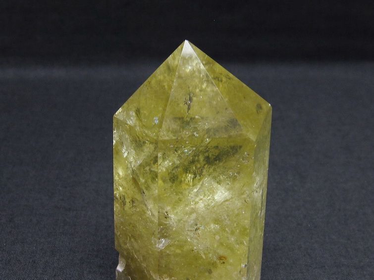 シトリン 六角柱 虹入り 原石 一点物 142-5311