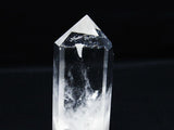水晶 六角柱 水晶ポイント 原石 置物 一点物  142-6332