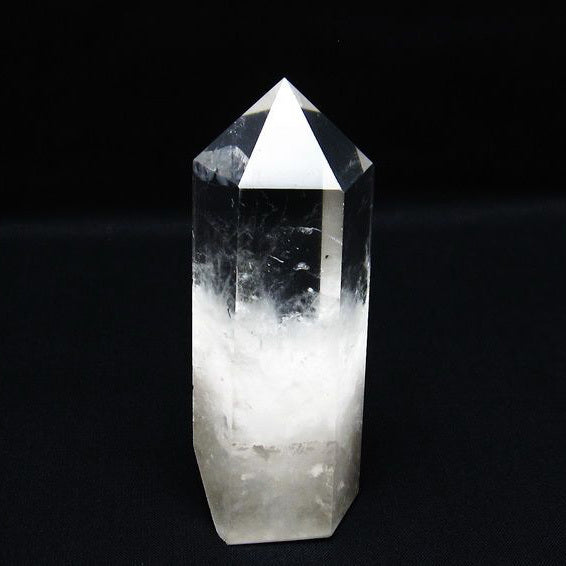 水晶 六角柱 水晶ポイント 原石 置物 一点物  142-6335