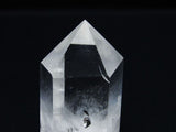 水晶 六角柱 水晶ポイント 原石 置物 一点物  142-6393