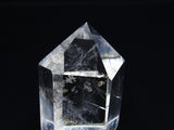水晶 六角柱 水晶ポイント 原石 置物 一点物  142-6407