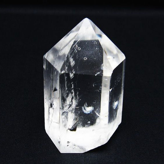 水晶 六角柱 水晶ポイント 原石 置物 一点物  142-6434